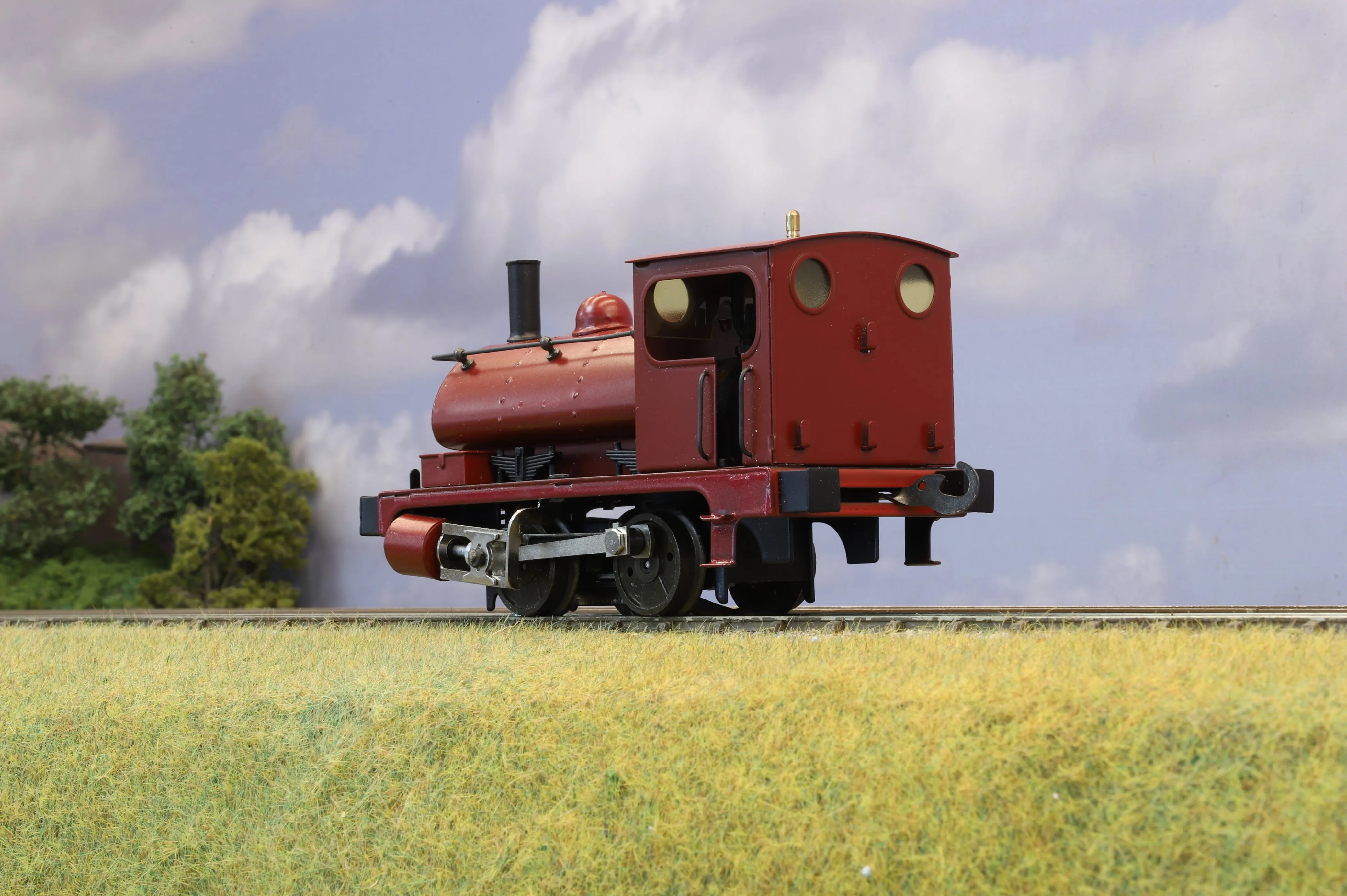 Along Classic Lines L&Y Class 21 'Pug' 0-4-0ST Private Owner Red