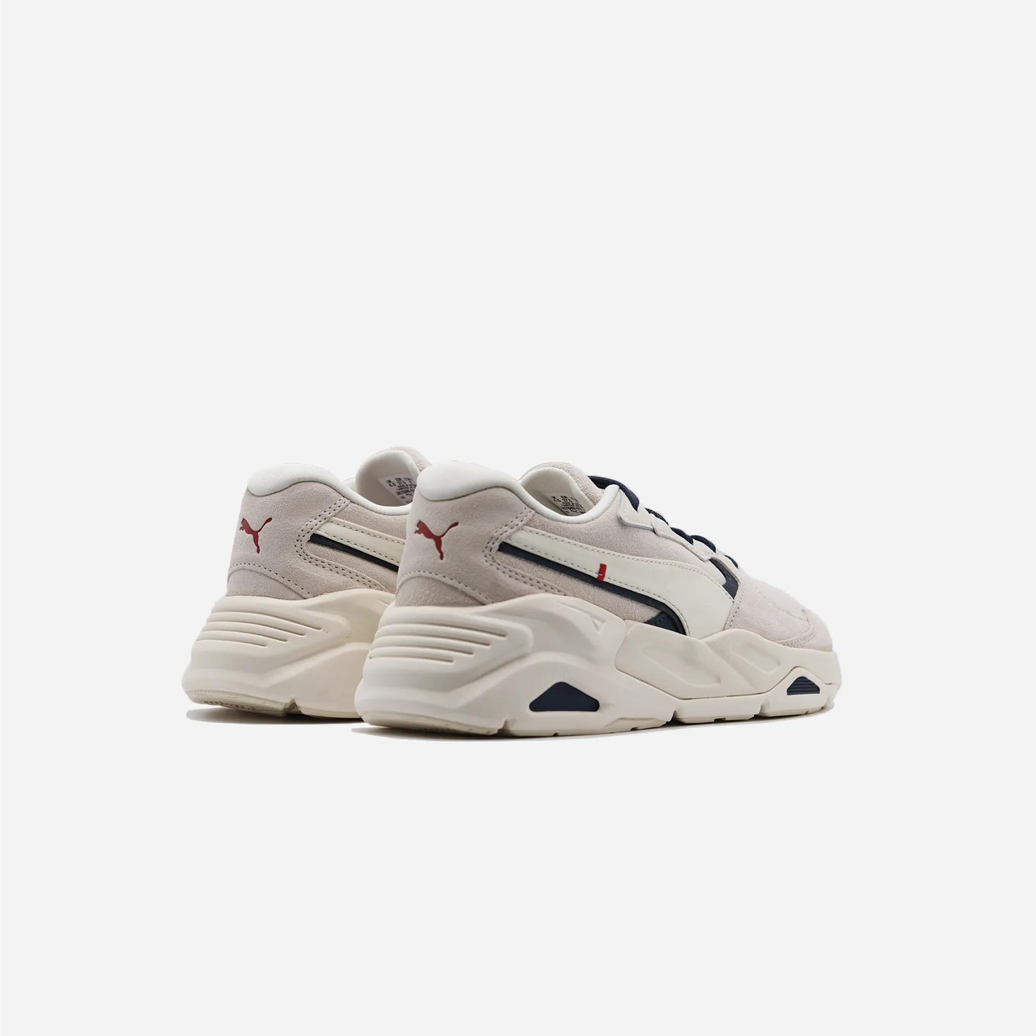 Puma x Vogue TRC Mira 387689 01