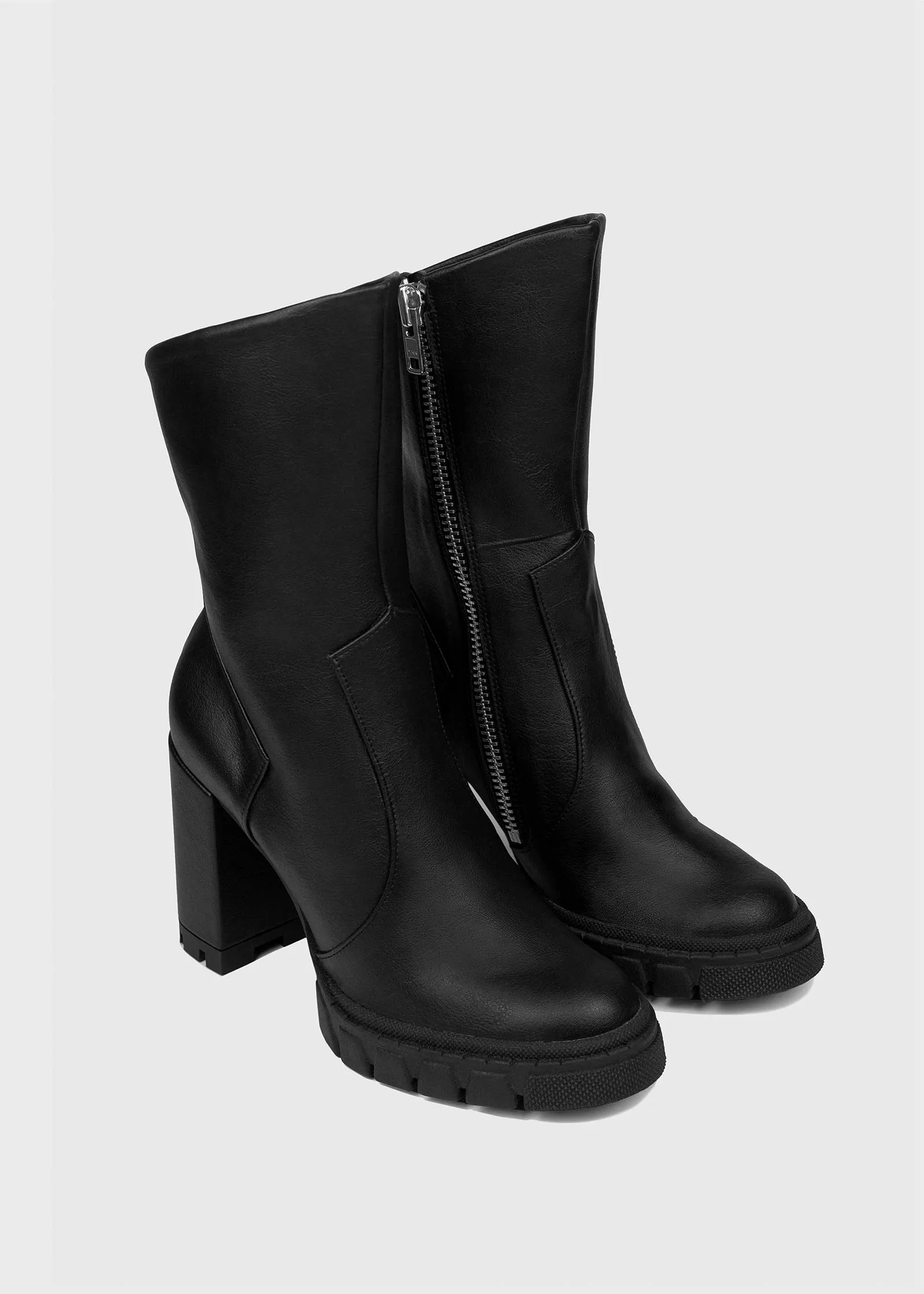 Ritual Boots Black Vegea leather ankle boots